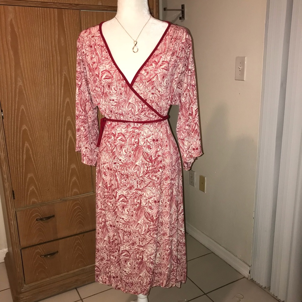 Studio M . Wrap dress with flutter sleeve